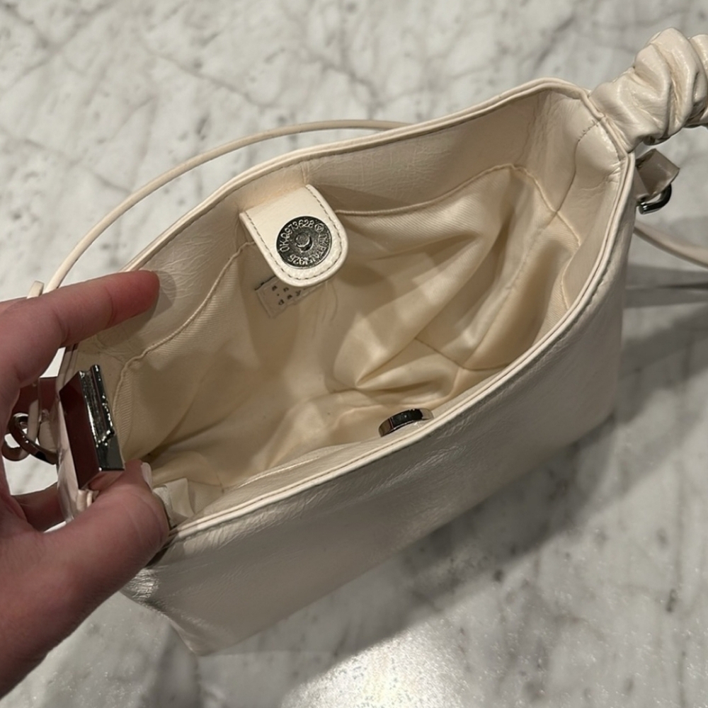 Purse - Picture 2 of 2